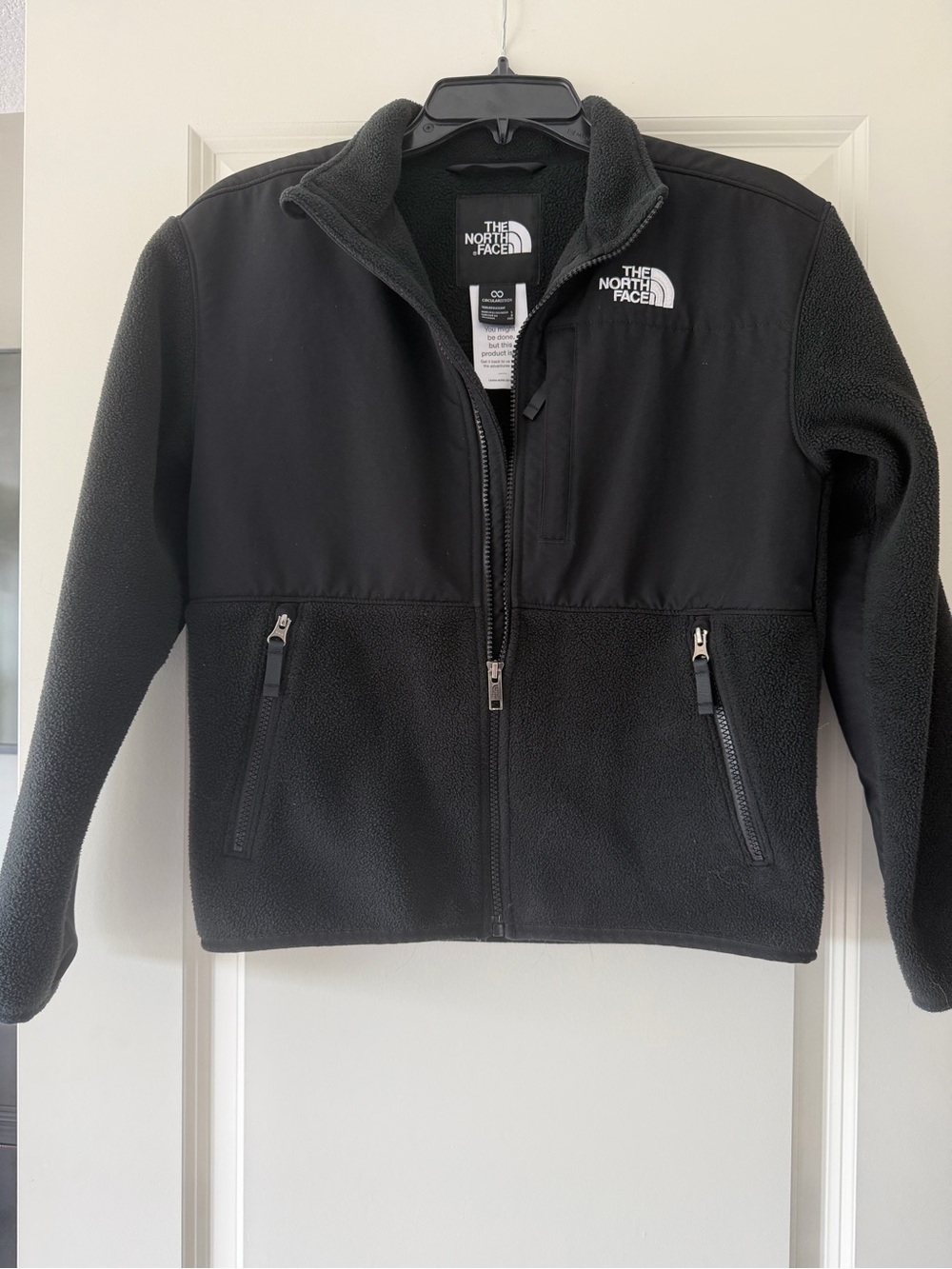 The North Face Kids Black Full-Zip Fleece Jacket